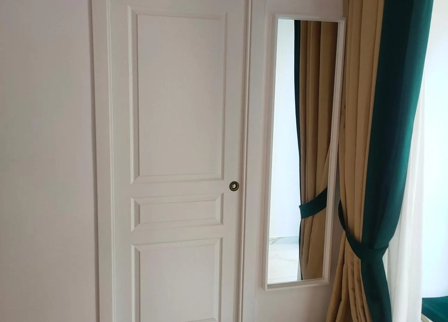 Hotel Napoli Sogno Infinito 0*, Neapol